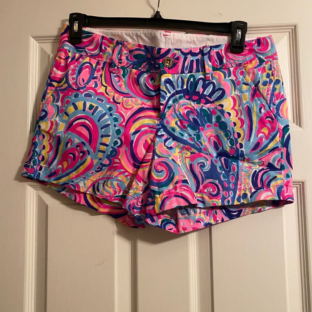 Women’s Lilly Pulitzer shorts